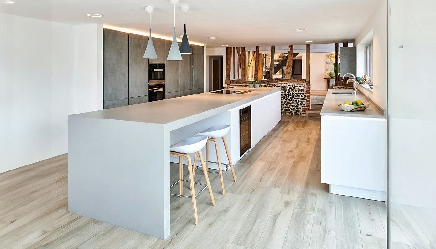 Family-Centred Kitchen Designs in Dubai